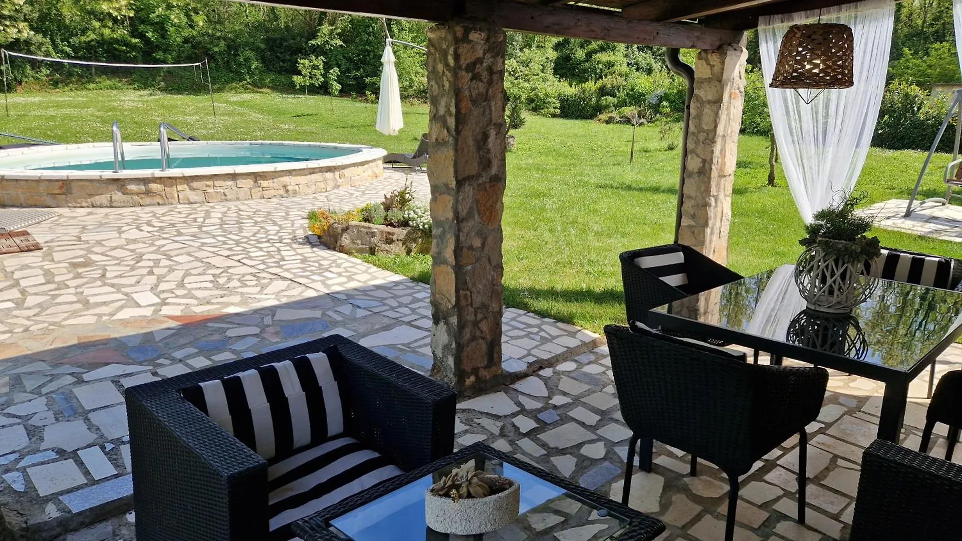 Holiday House Vuki Nedeščina Kroatien
