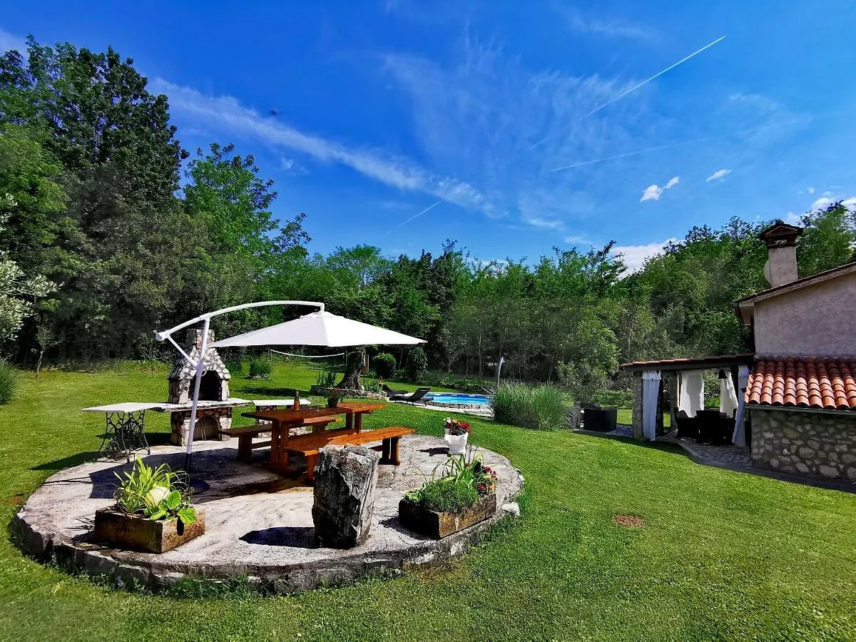 Holiday House Vuki Nedeščina Kroatien